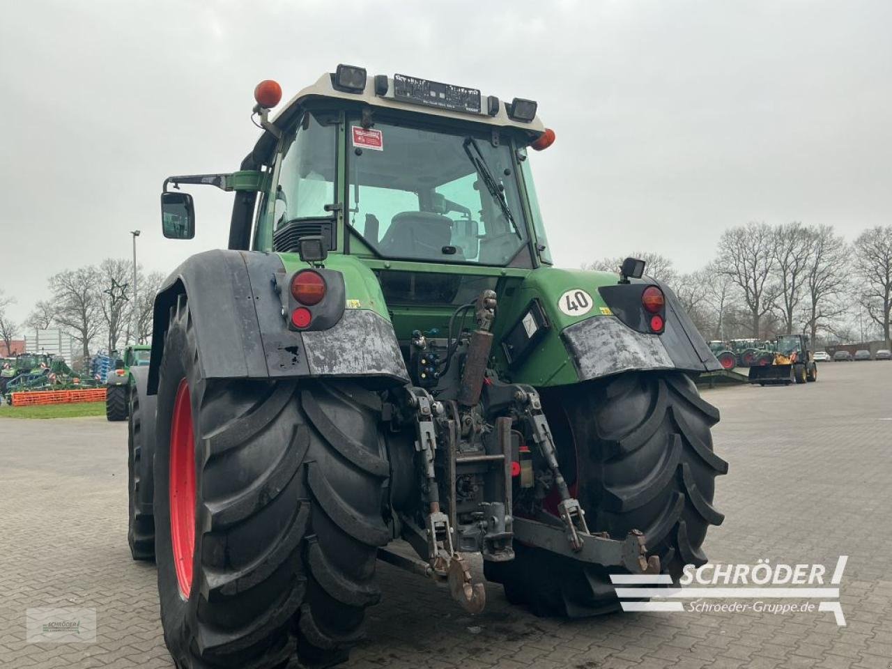 Traktor des Typs Fendt 818 VARIO TMS | COM II, Gebrauchtmaschine in Lastrup (Bild 4)